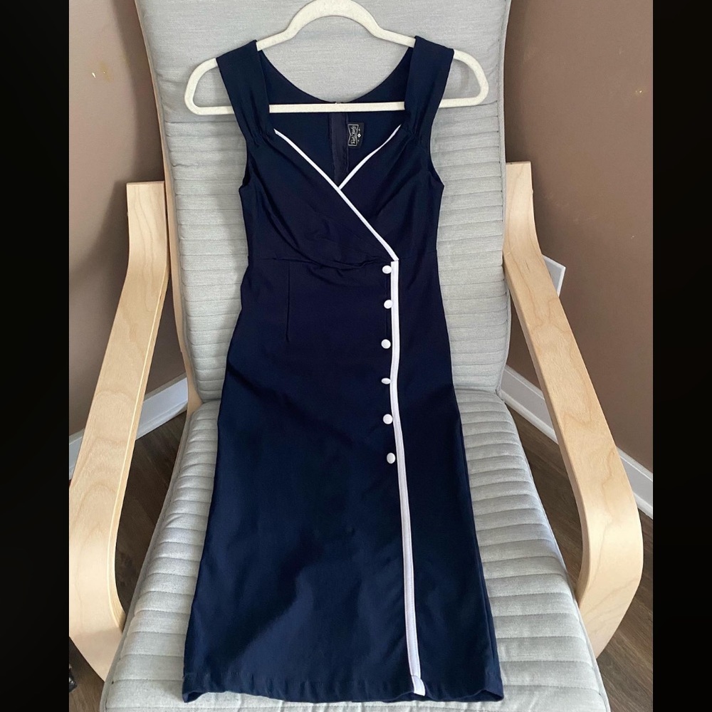 Like New! ✨✨Navy blue with white piping -Rock Steady pin-up wiggle dress.